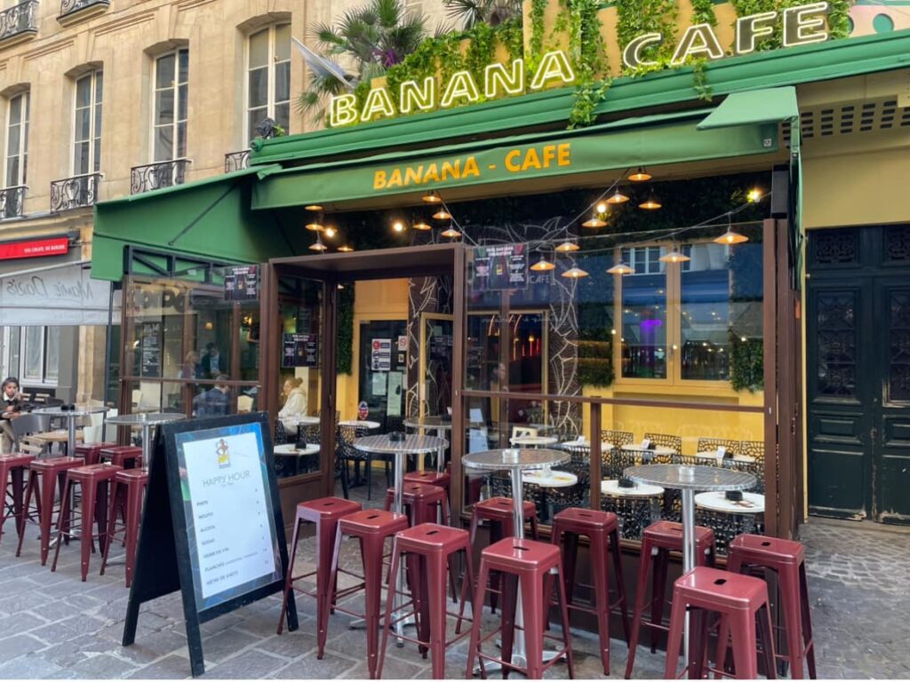 Banana Café
